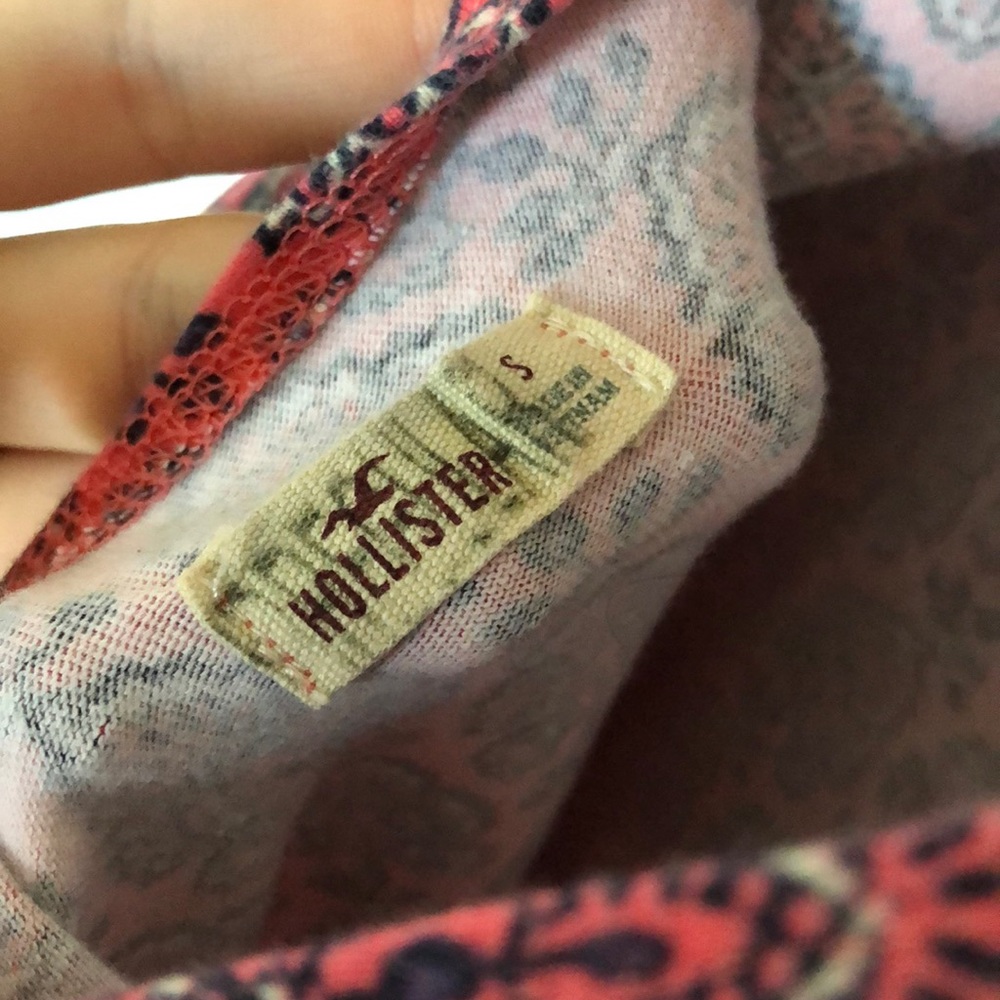 printed pink hollister dress with open back - Picture 4 of 4